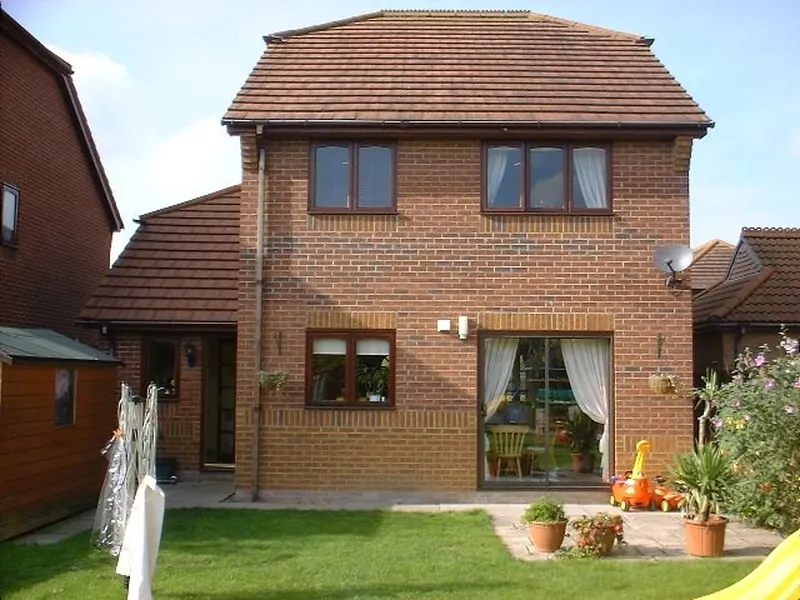 Commercial Putney